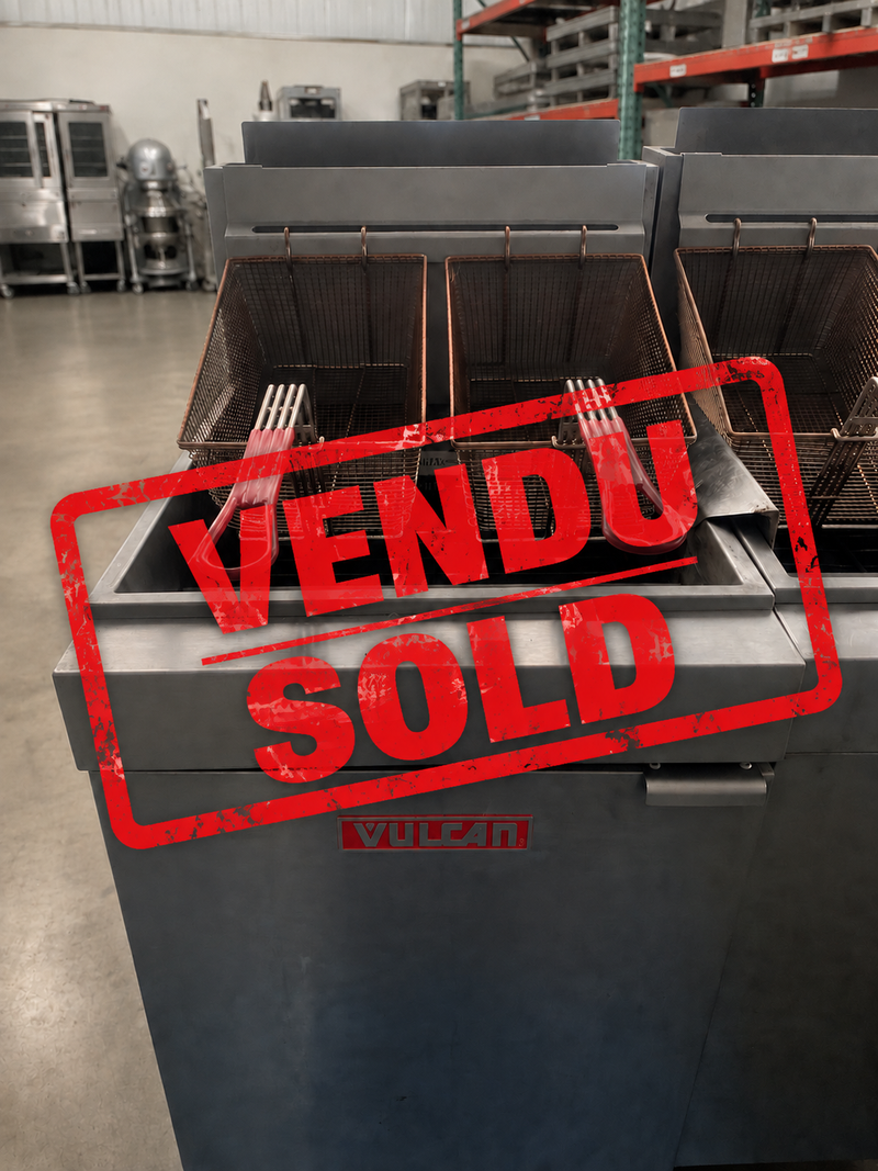 Double Vulcan LG500-2 Commercial Propane Gas Fryer – 2 Fryers – 140 lb Total Oil Capacity